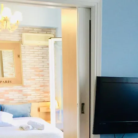 Olympian Zeus Apartment *